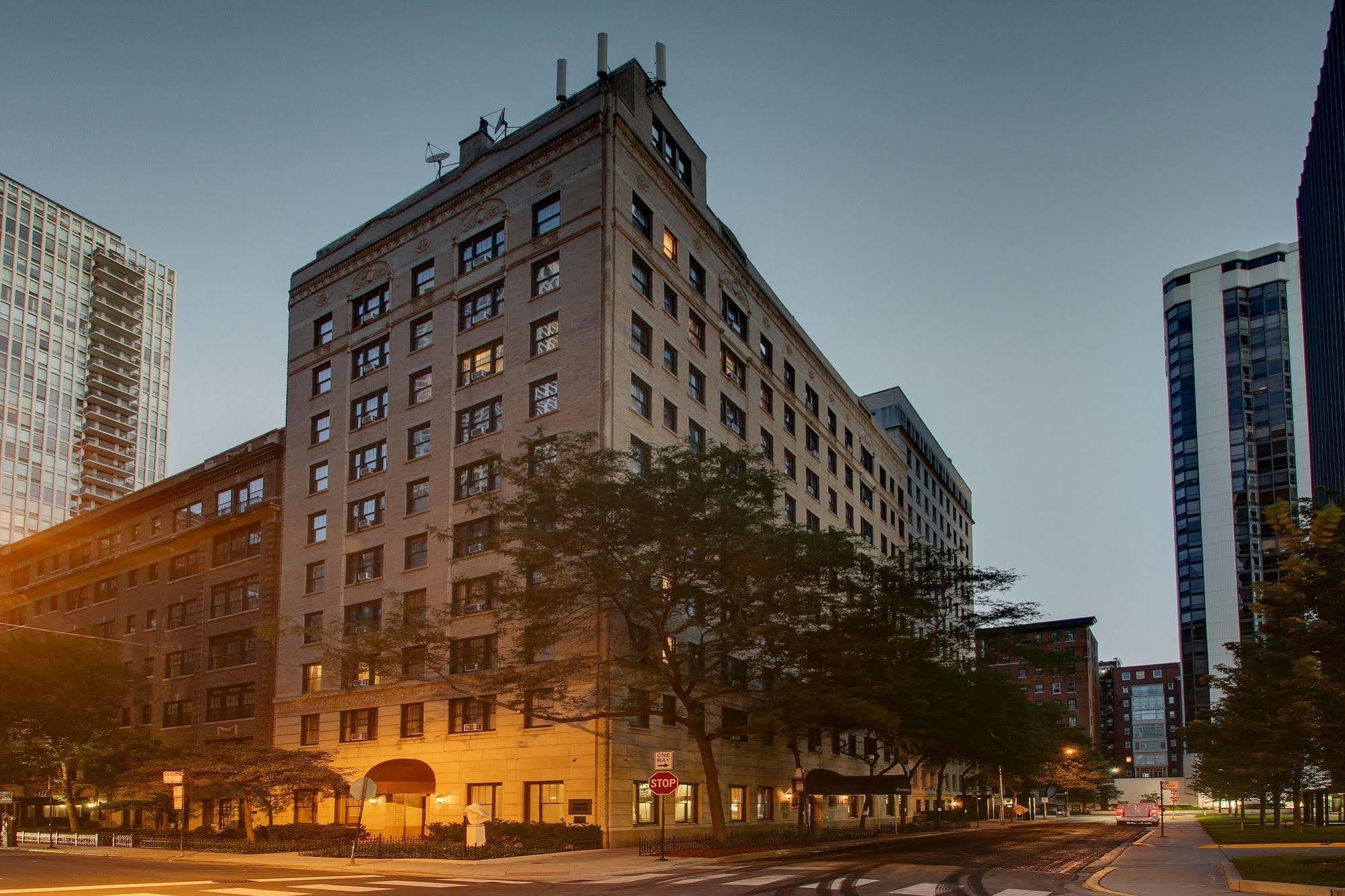 Dewitt Hotel And Suites Чикаго Екстер'єр фото